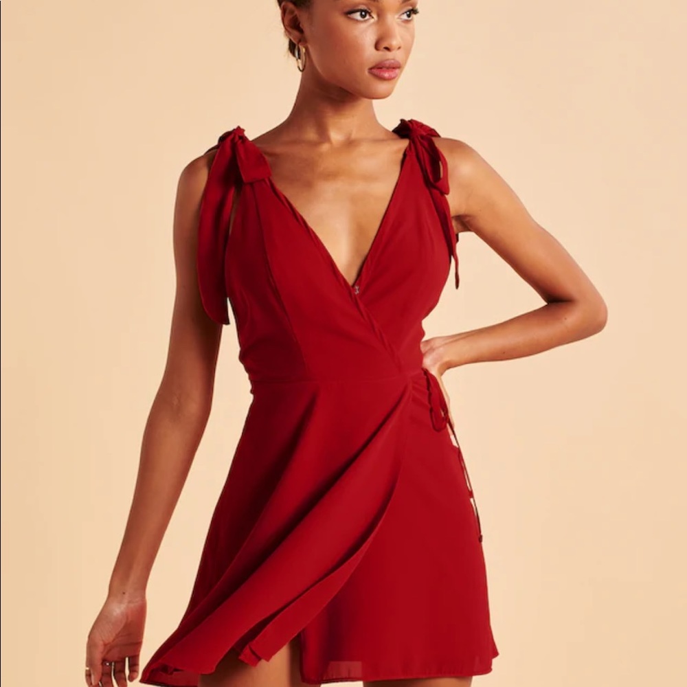 NWT Abercrombie and fitch Red wrapped mini dress